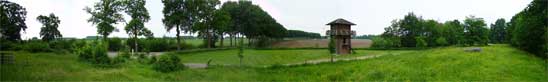 A cool day with some rain, no Romans to be seen.
