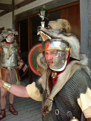 [Image: 2004archeon1.jpg]