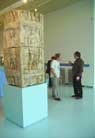 Jurjen Draaisma and Wim van Broekhoven next to a large relic of the past